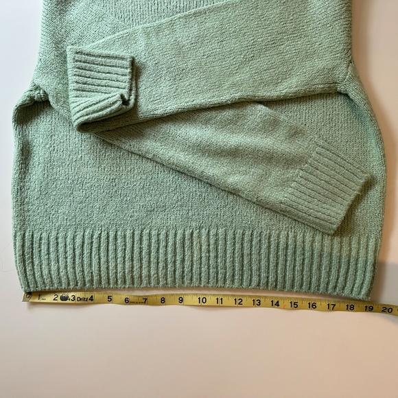 Plush Italian Silk Crew Neck Sweater (Vince) - Picture 12 of 14